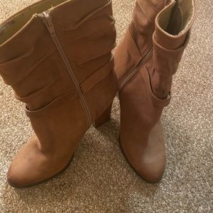 Brown Guess Boots